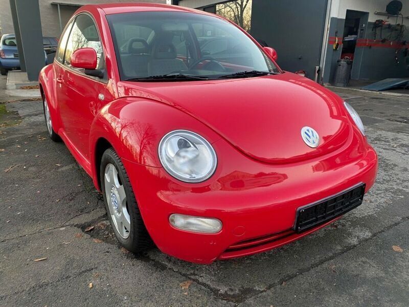 Gebraucht VW New Beetle 116 PS (85 kW) 2002 Rot uni Kleinwagen