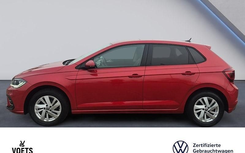 Gebraucht VW Polo Style 95 PS (69 kW) 2024 Rot Limousine