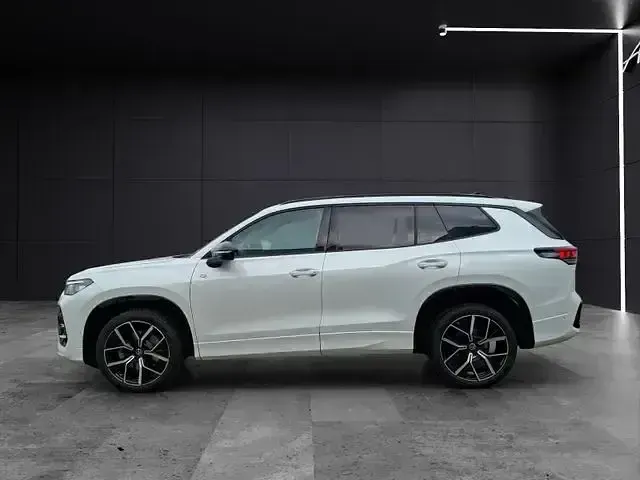 Gebraucht VW Tayron R-line 193 PS (141 kW) 2025 Oryxweiß perlmutteffekt SUV