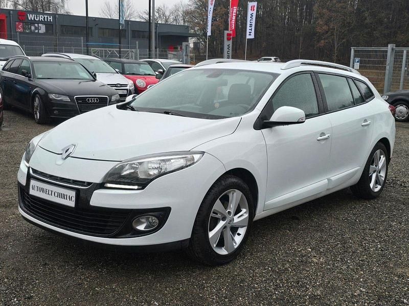 Gebraucht Renault Mégane GrandTour Initiale Paris 116 PS (85 kW) 2014 Weiß Kombi
