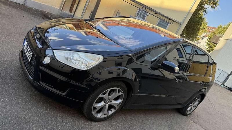 Gebraucht 2009 Ford S-MAX Titanium S Van / Kleinbus | 4.500 € (Etwas zu teuer) - Bild 1/4