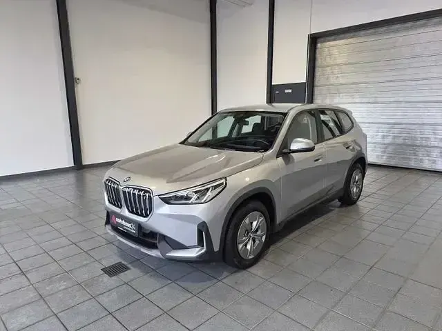 Gebraucht BMW iX1 Performance 230 kW (313 PS) 2023 Silber SUV