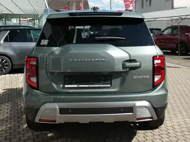 Usata KGM Torres 163 CV (119 kW) 2024 Verde SUV