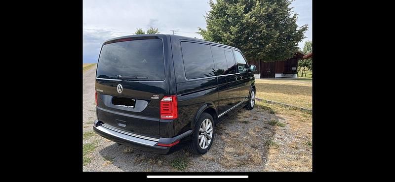 Gebraucht VW Multivan Highline 204 PS (150 kW) 2016 Schwarz Van