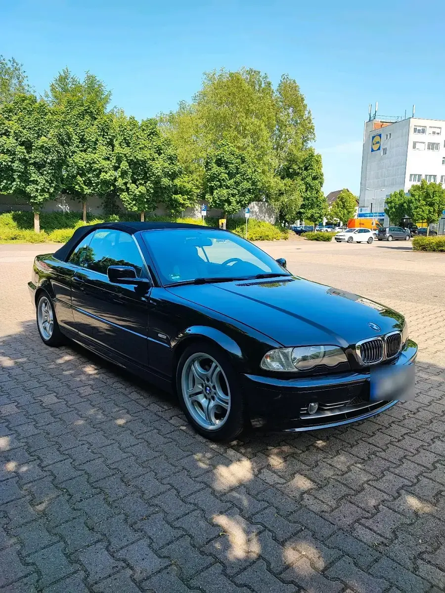 Gebraucht BMW 330 231 PS (169 kW) 2002 Schwarz Cabrio