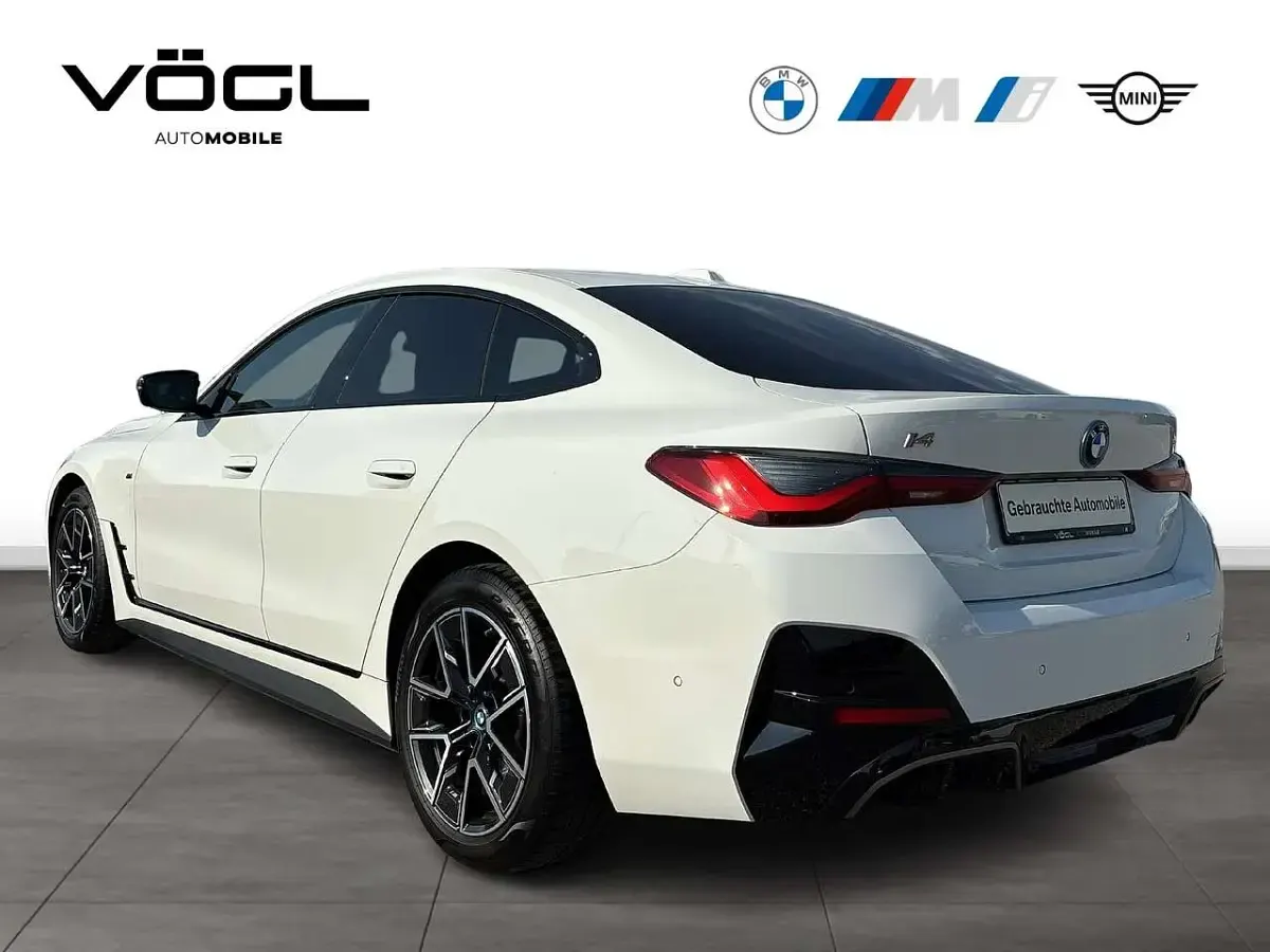 Gebraucht BMW i4 Performance 400 kW (544 PS) 2023 Alpinweiß uni Limousine