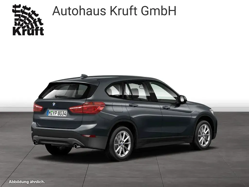 Używany BMW X1 Advantage 192 KM (141 kW) 2018 Szary SUV