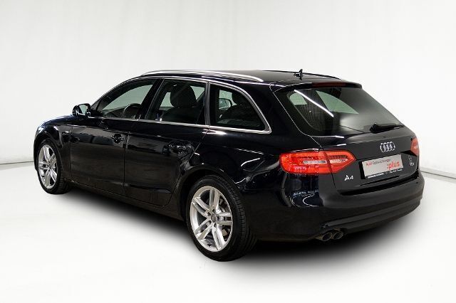 Gebraucht Audi A4 S-Line 143 PS (105 kW) 2013 Schwarz metallic Kombi