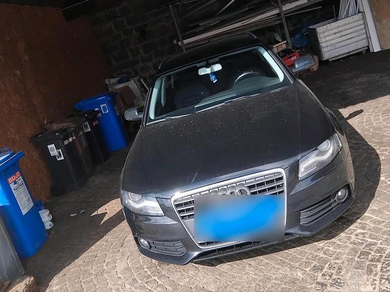 Gebraucht Audi A4 160 PS (117 kW) 2010 Schwarz Kombi