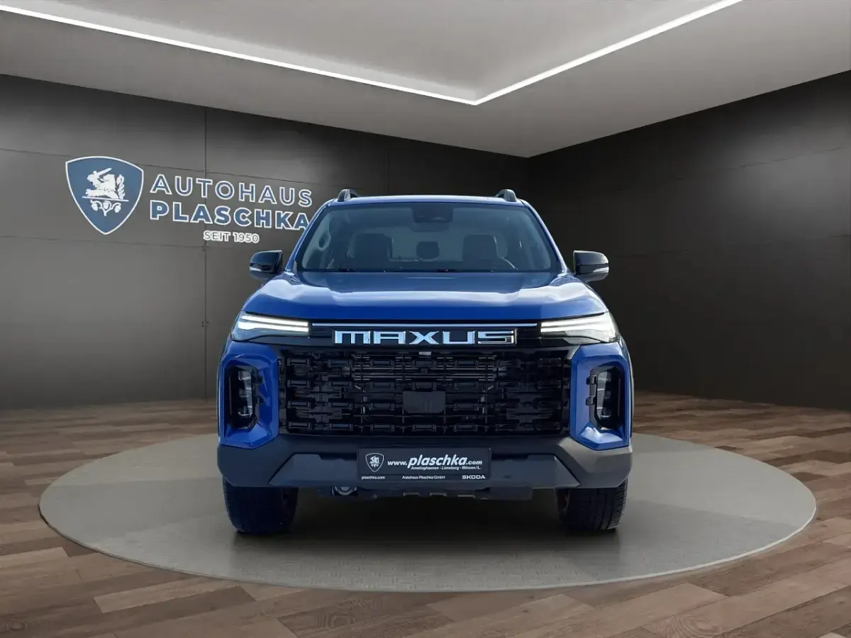Neu Maxus T60 216 PS (158 kW) 2025 Blau Pickup
