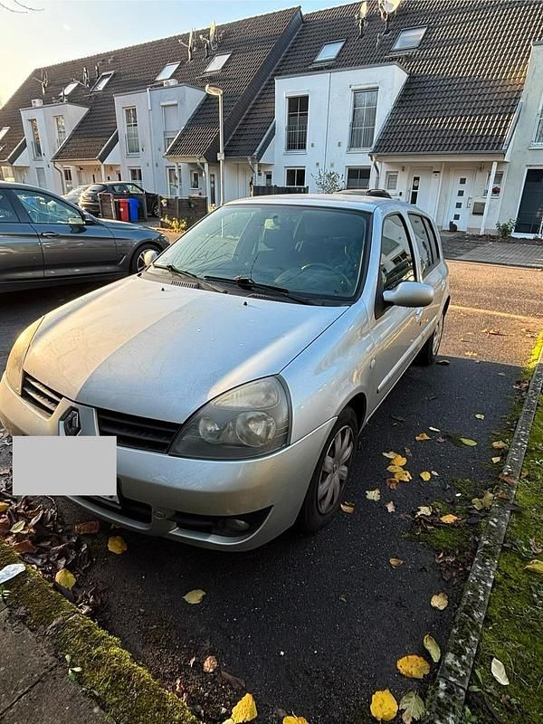 Silber Gebraucht 2008 Renault Clio II Campus Kleinwagen | 1.300 € - Bild 1/4