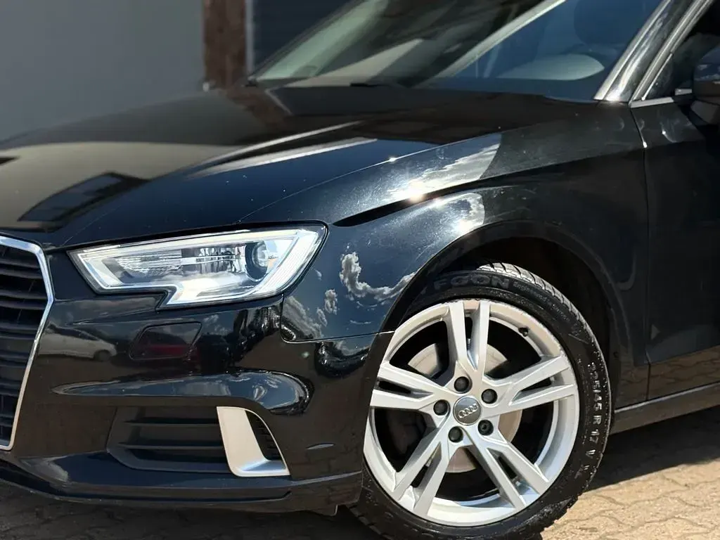 Gebraucht Audi A3 Sport 150 PS (110 kW) 2017 Schwarz Limousine
