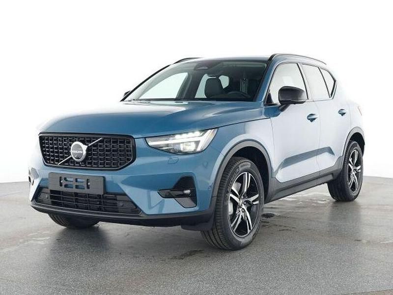Gebraucht Volvo XC40 Plus 197 PS (144 kW) 2025 Blau SUV