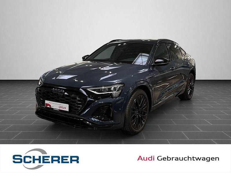 Plasmablau metallic Gebraucht 2023 Audi Q8 Sportback e-tron S-Line SUV | 54.490 € (Fairer Preis) - Bild 1/4
