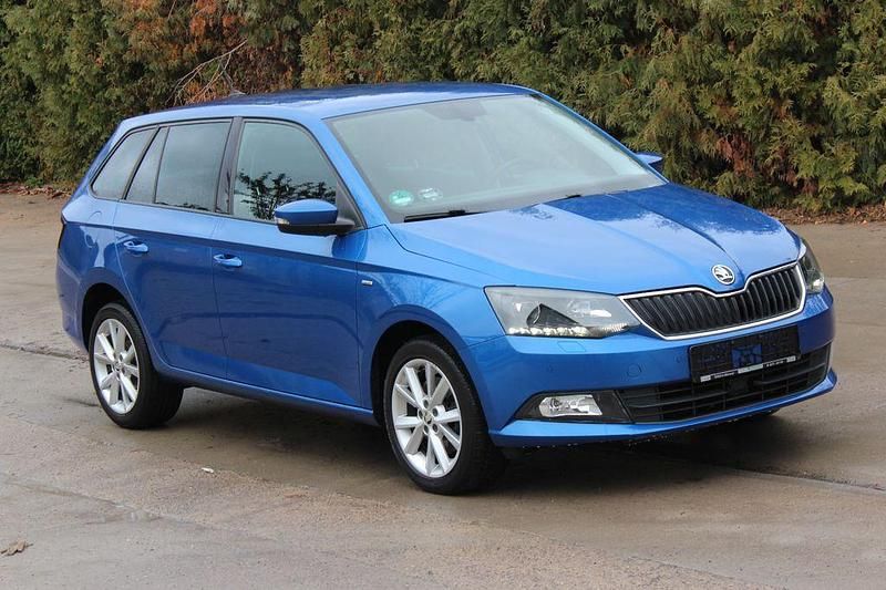 Gebraucht Skoda Fabia Clever 110 PS (80 kW) 2018 Blau Kombi