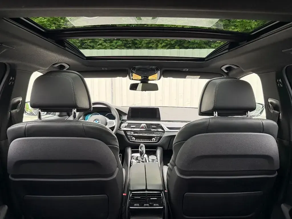 Gebraucht BMW 530 Performance 265 PS (194 kW) 2017 Grau Kombi