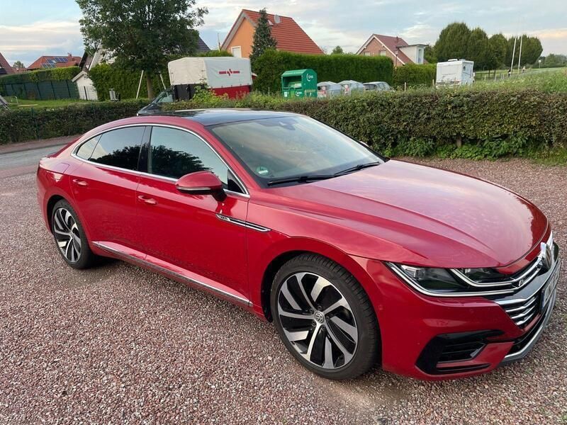 Rot Gebraucht 2018 VW Arteon R-line Limousine | 22.895 € (Fairer Preis) - Bild 1/4