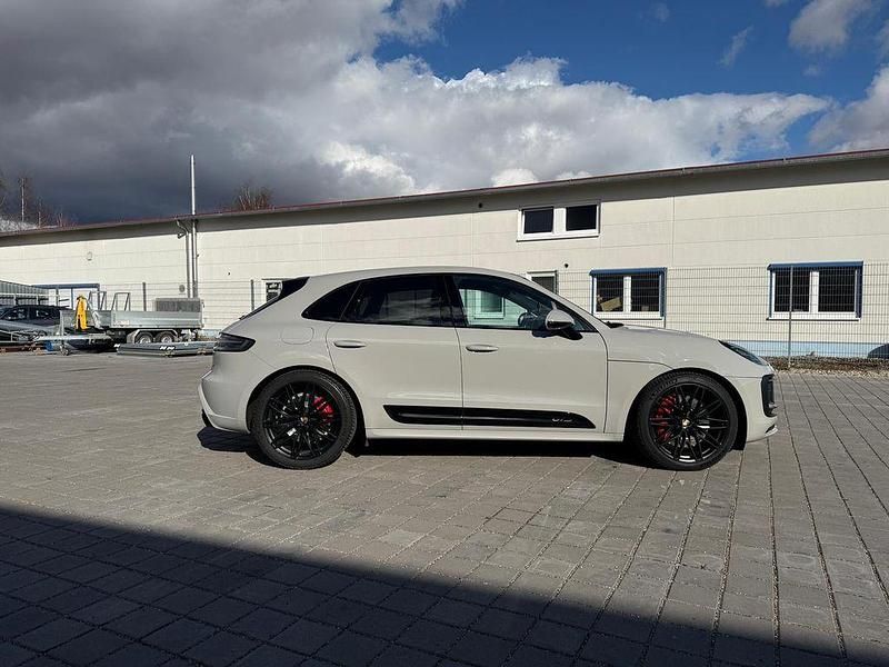 Gebraucht Porsche Macan GTS 441 PS (324 kW) 2023 Grau SUV
