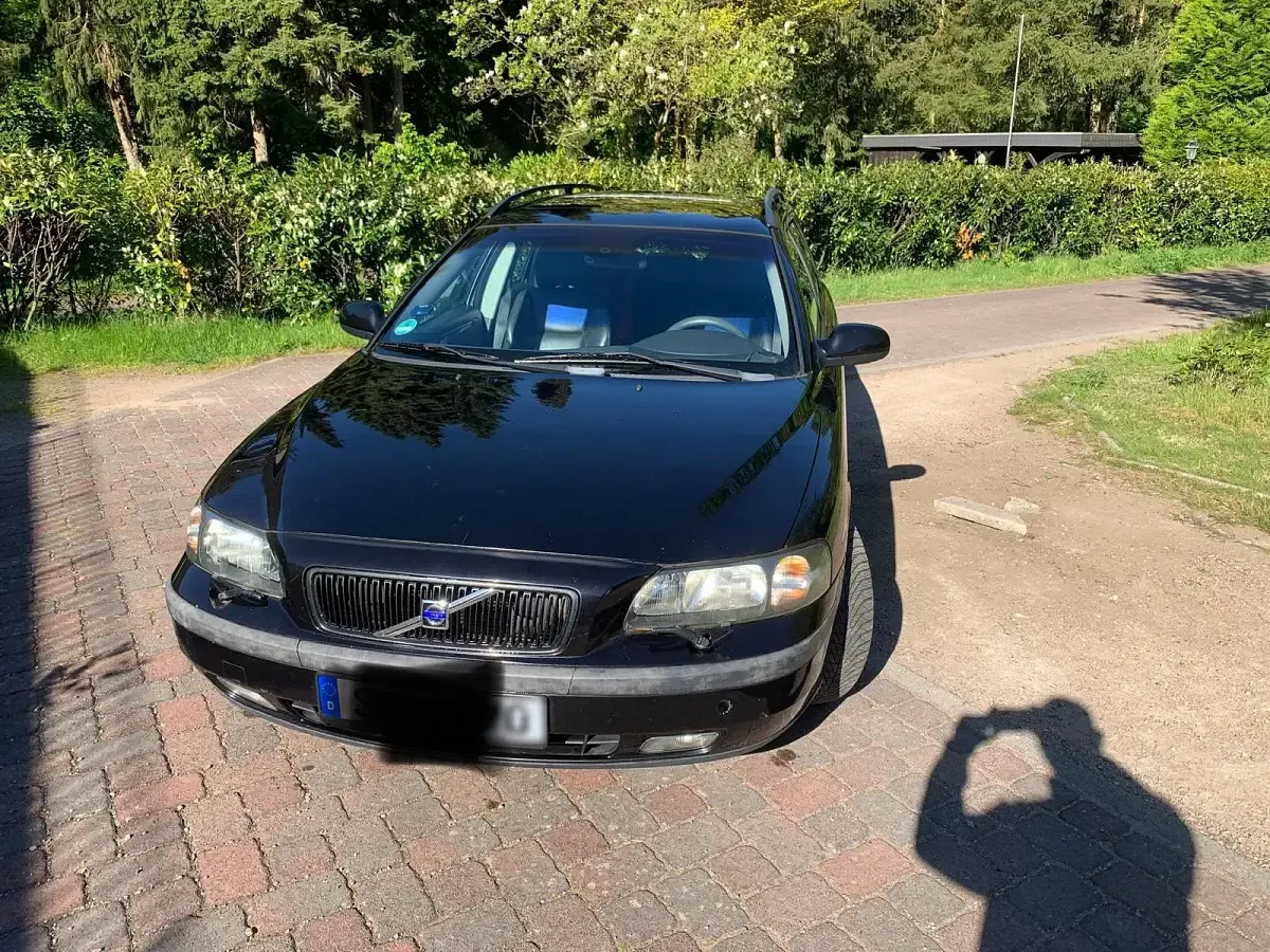 Gebraucht Volvo V70 180 PS (132 kW) 2002 Schwarz Kombi