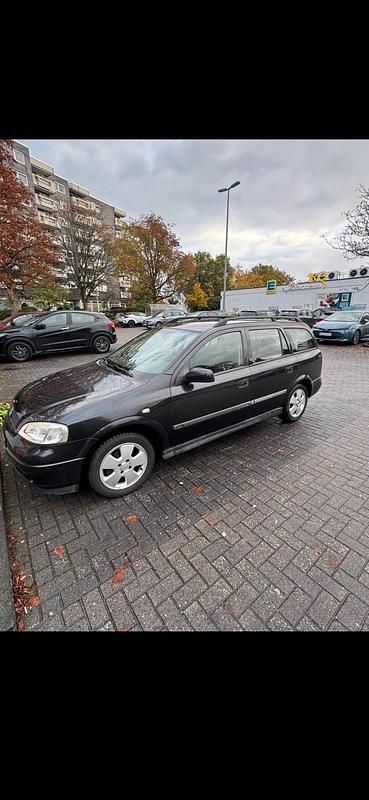 Gebraucht Opel Astra 75 PS (55 kW) 2001 Schwarz Kombi