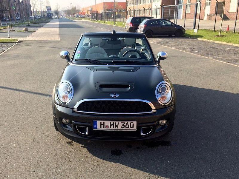 Gebraucht Mini Cooper S Cabriolet 184 PS (135 kW) 2011 Grau Cabrio