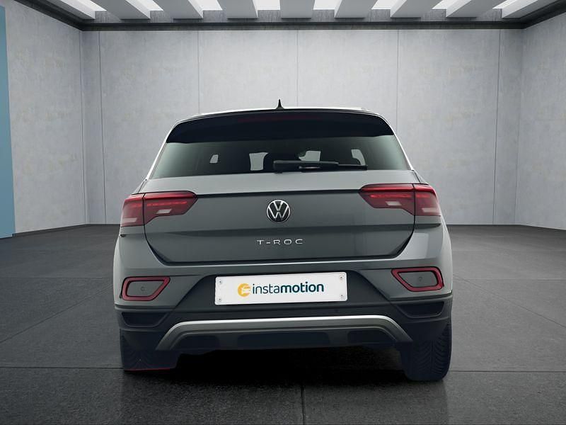 Gebraucht VW T-Roc 150 PS (110 kW) 2025 Grau SUV