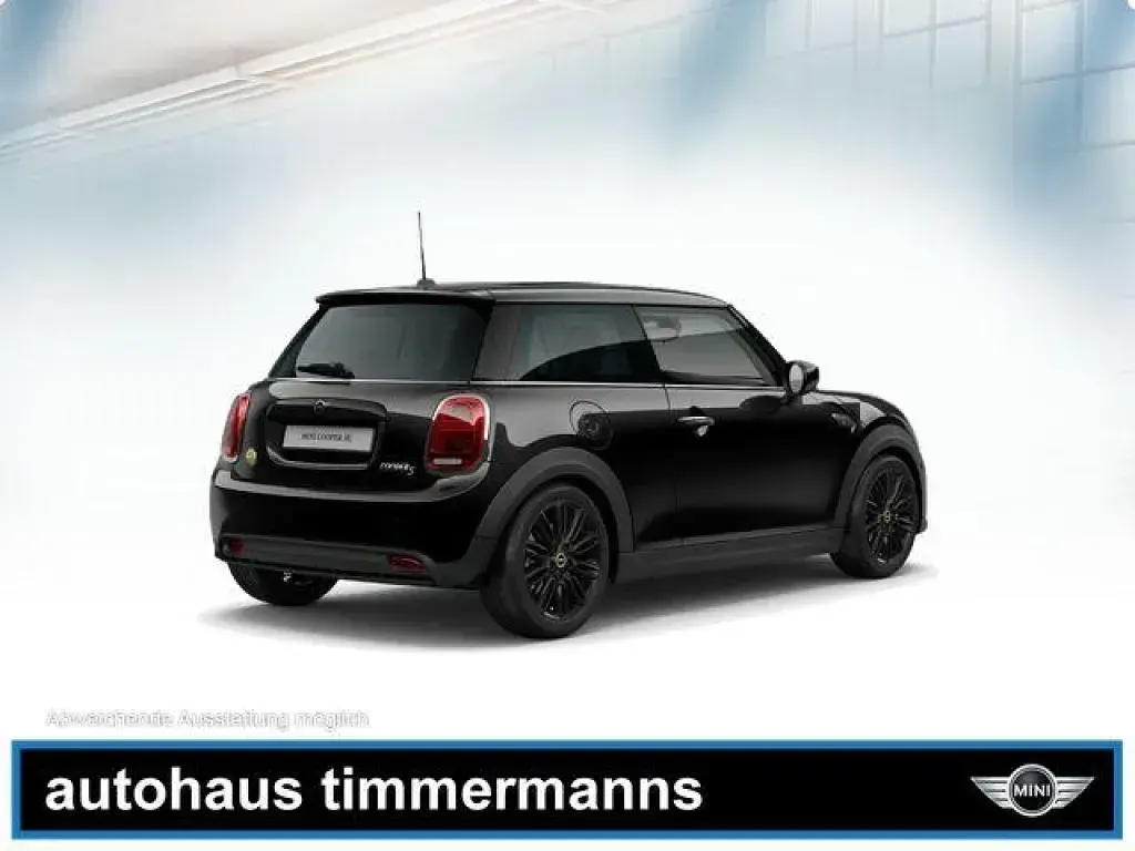 Gebraucht Mini Cooper 135 kW (184 PS) 2023  midnight black (metallic) Kleinwagen