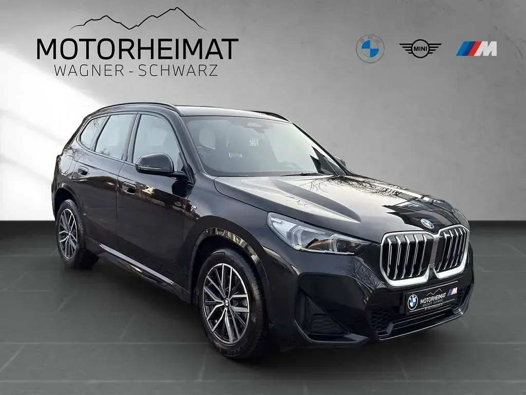 Gebraucht BMW X1 M Sport 218 PS (160 kW) 2023 Saphirschwarz metallic SUV