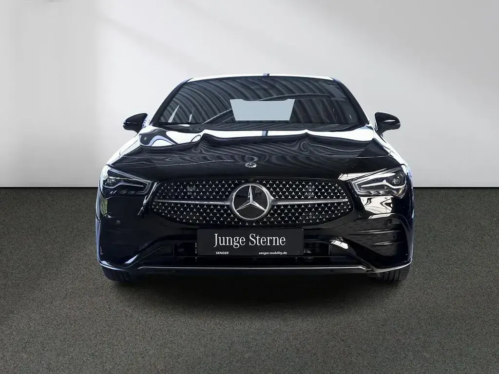 Gebraucht Mercedes CLA200 Advanced Plus 163 PS (119 kW) 2025 Schwarz Limousine