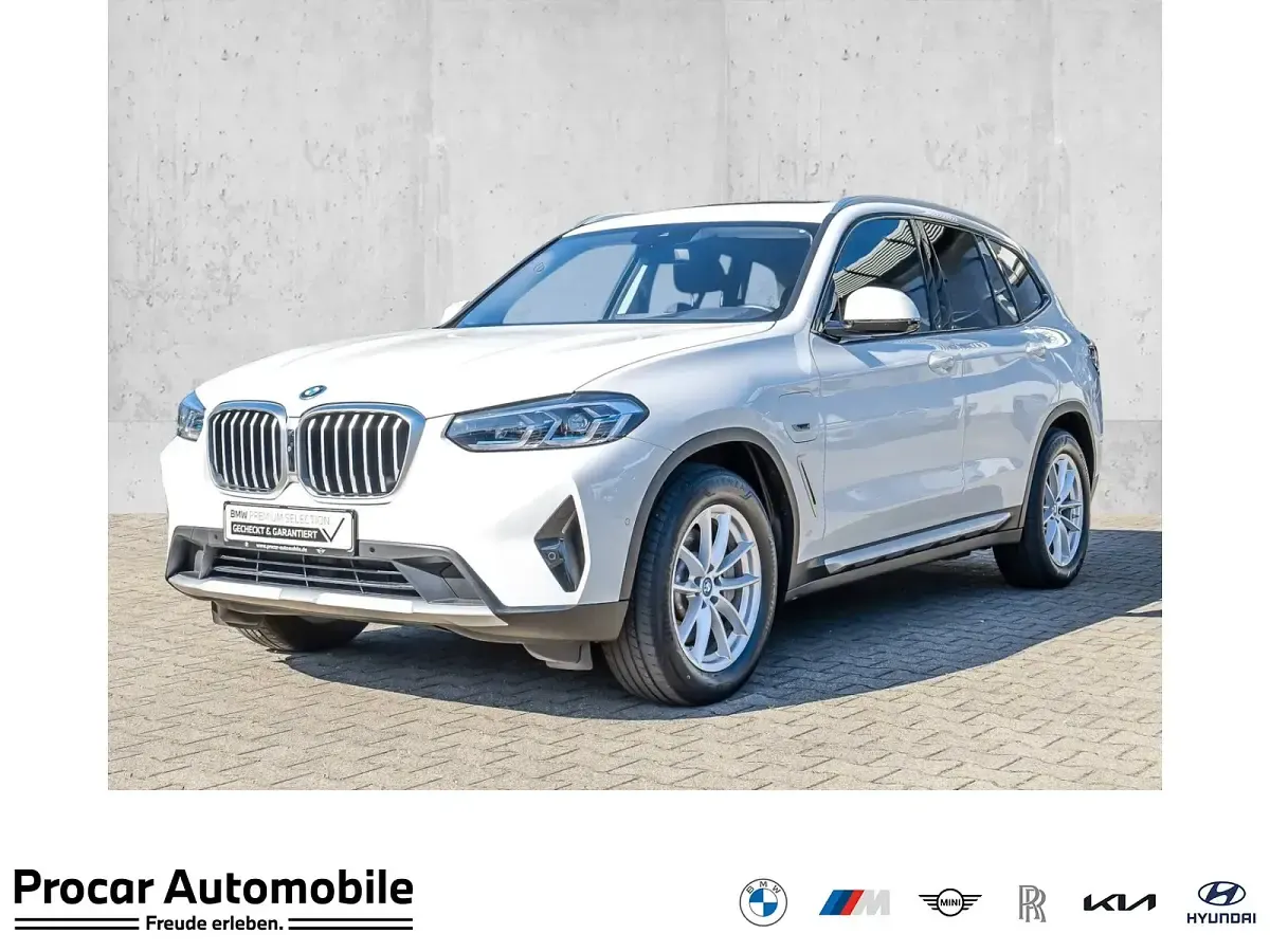 Gebraucht BMW X3 Sport Line 184 PS (135 kW) 2022 SUV