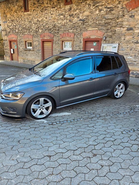 Gebraucht VW Golf VII Allstar 125 PS (91 kW) 2017 Grau Limousine