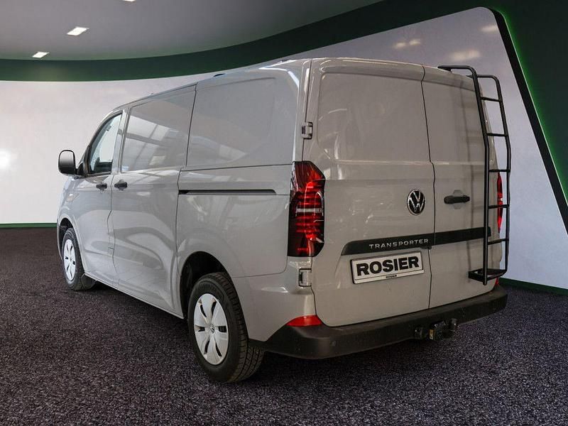Neu VW Transporter 110 PS (80 kW) 2026 Grau / stone grey Van
