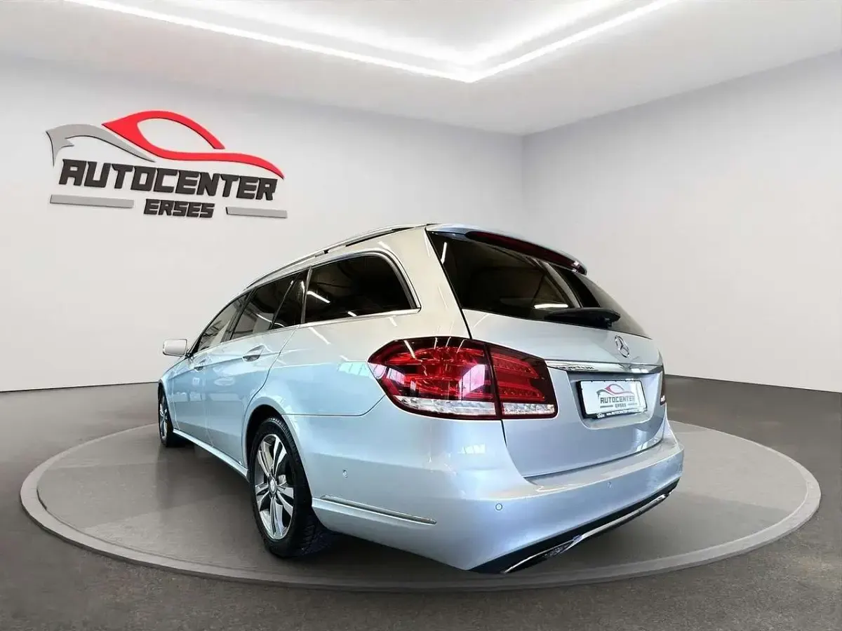 Gebraucht Mercedes E350 Avantgarde 258 PS (189 kW) 2015 Silber Kombi