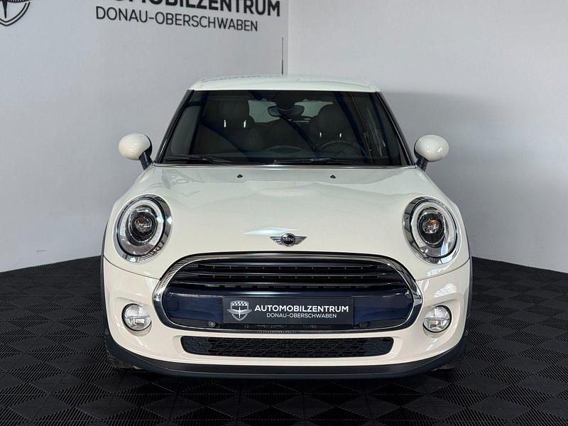 Gebraucht Mini Cooper D 116 PS (85 kW) 2016 Weiß Kleinwagen
