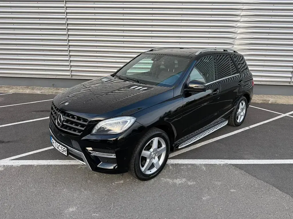 Gebraucht Mercedes ML350 258 PS (189 kW) 2015 Schwarz SUV