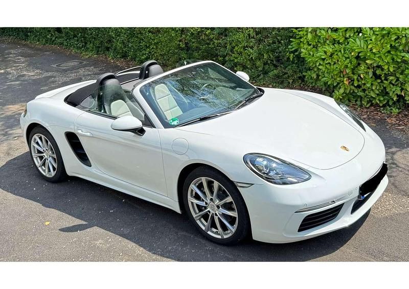 Weiß Gebraucht 2020 Porsche 718 Cabrio | 59.000 € (Fairer Preis) - Bild 1/4