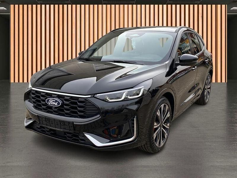 Gebraucht Ford Kuga ST-Line X 186 PS (136 kW) 2025 Schwarz SUV