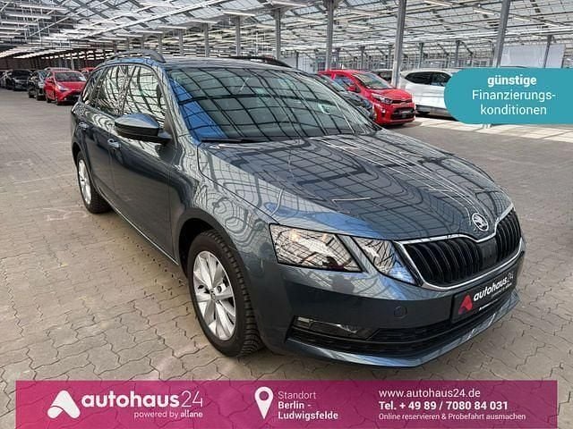 Grau Gebraucht 2020 Skoda Octavia Tour Kombi | 20.970 € (Superpreis) - Bild 1/4