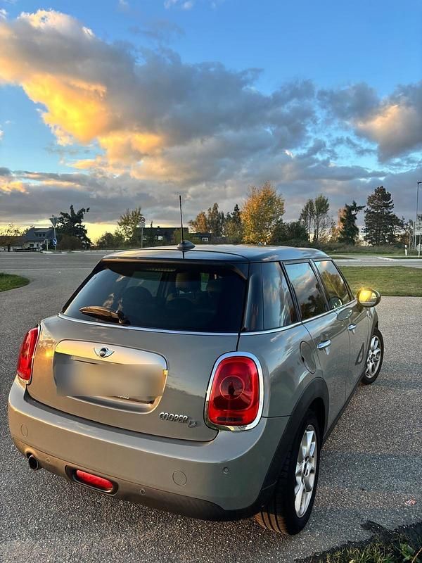 Gebraucht Mini Cooper D 116 PS (85 kW) 2015 Grau Kleinwagen