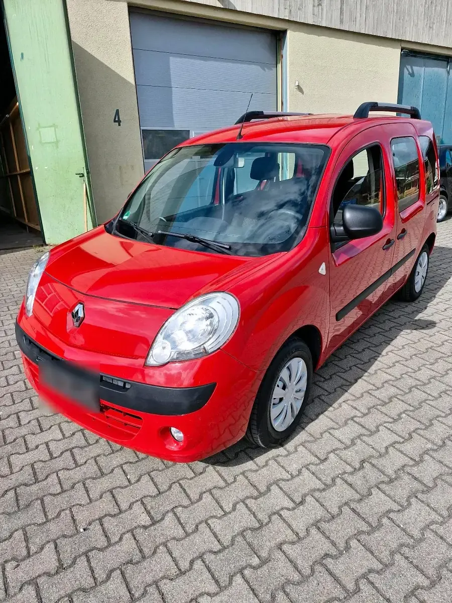 Gebraucht Renault Kangoo 90 PS (66 kW) 2013 Rot Van / Kleinbus