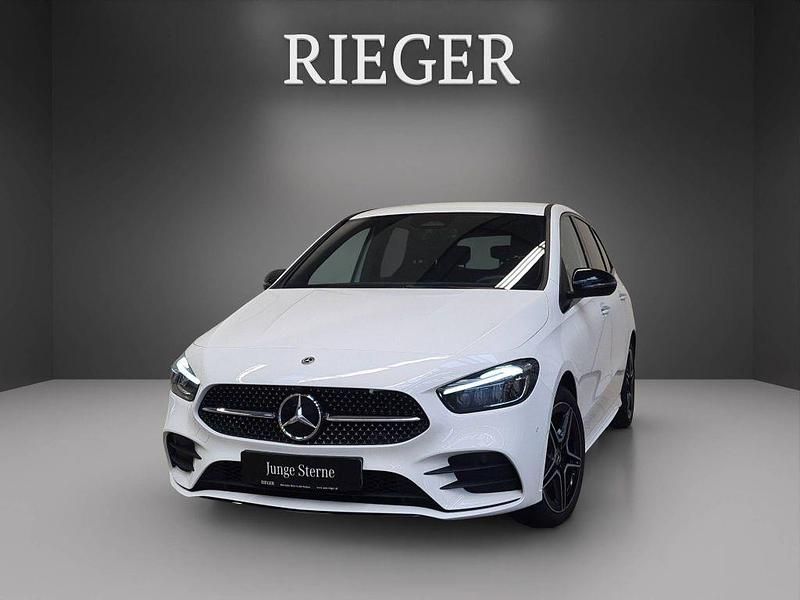 Weiß Gebraucht 2024 Mercedes B250e AMG Van / Kleinbus | 30.449 € (Fairer Preis) - Bild 1/4