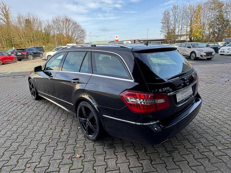 Gebraucht Mercedes E350 231 PS (169 kW) 2010 Schwarz Limousine