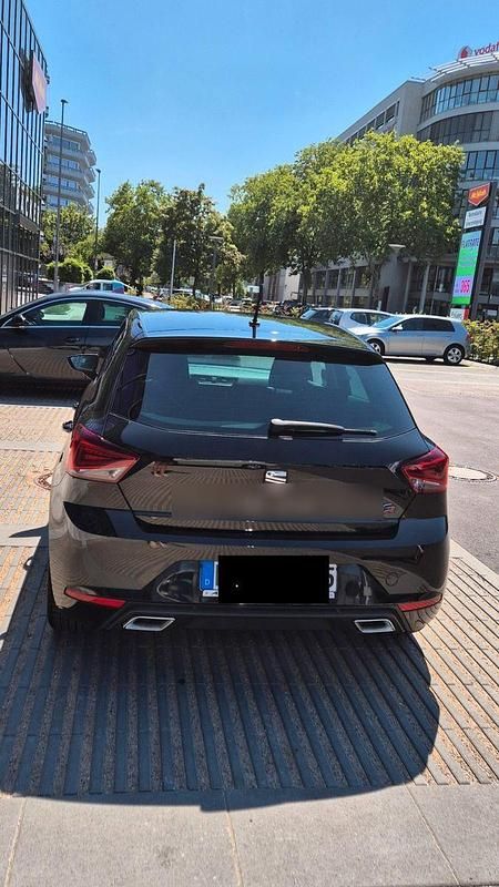 Schwarz Gebraucht 2019 Seat Ibiza FR Kleinwagen | 17.900 € (Etwas zu teuer) - Bild 1/4