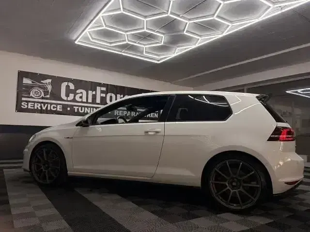 Gebraucht VW Golf VII GTI 230 PS (169 kW) 2016 Weiß Coupé