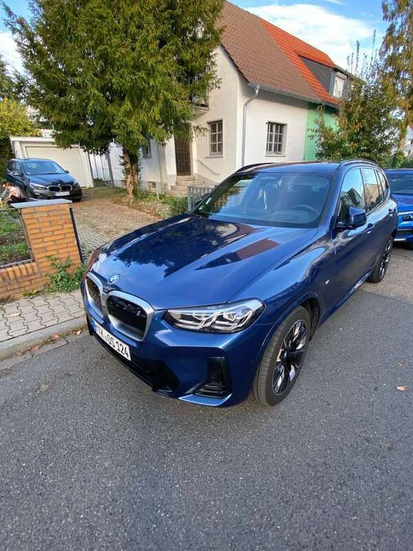 Gebraucht 2023 BMW iX3 Impressive SUV | 52.000 € (Fairer Preis) - Bild 1/4