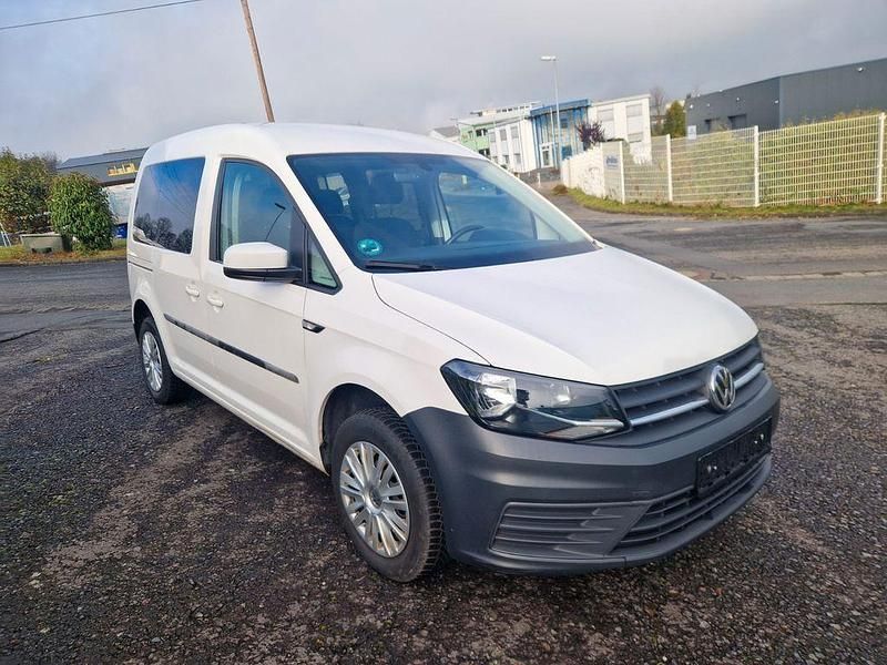 Gebraucht VW Caddy Trendline 102 PS (75 kW) 2018 Weiß Van / Kleinbus