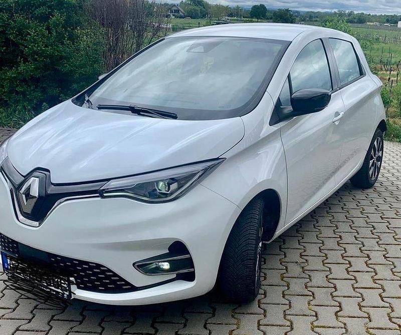 Gebraucht Renault Zoe Evolution 100 kW (136 PS) 2022 Weiß Kleinwagen