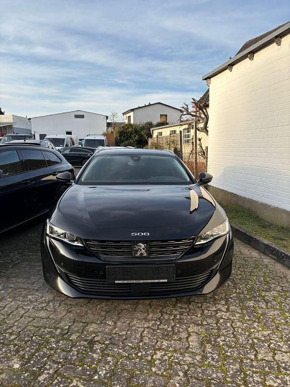Gebraucht Peugeot 508 SW Allure 163 PS (119 kW) 2019 Schwarz Kombi