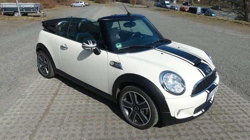 Gebraucht Mini Cooper S Cabriolet 174 PS (127 kW) 2009 Beige Cabrio