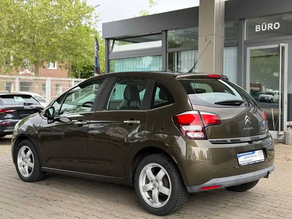 Gebraucht Citroën C3 68 PS (50 kW) 2013 Braun Limousine